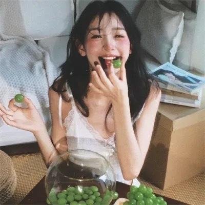 精灵高中:惊声尖拍